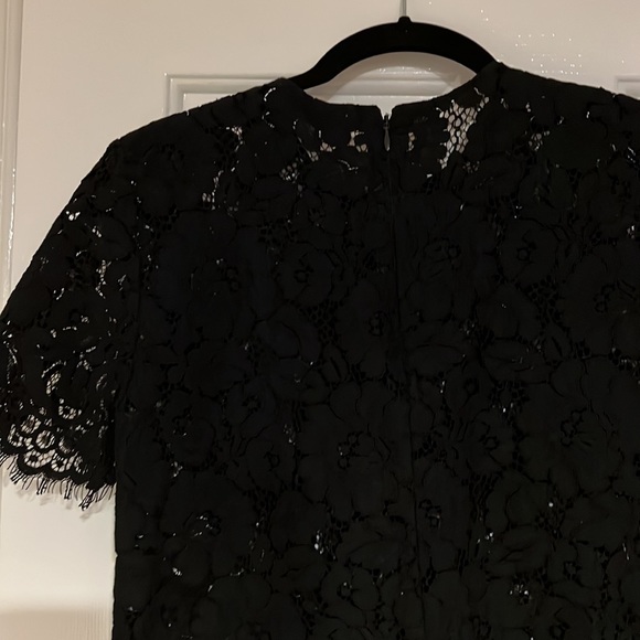 Ivy & Oak Black Boxy Lace Top - Picture 6 of 8